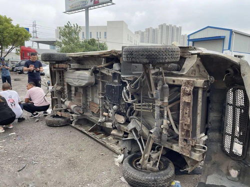 重拳出擊 多部門聯(lián)合突擊嚴(yán)打報(bào)廢機(jī)動車回收拆解 黑窩點(diǎn)